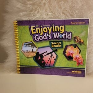 Enjoying God's World grade 2 Teacher Edition...fifth edition Brand New